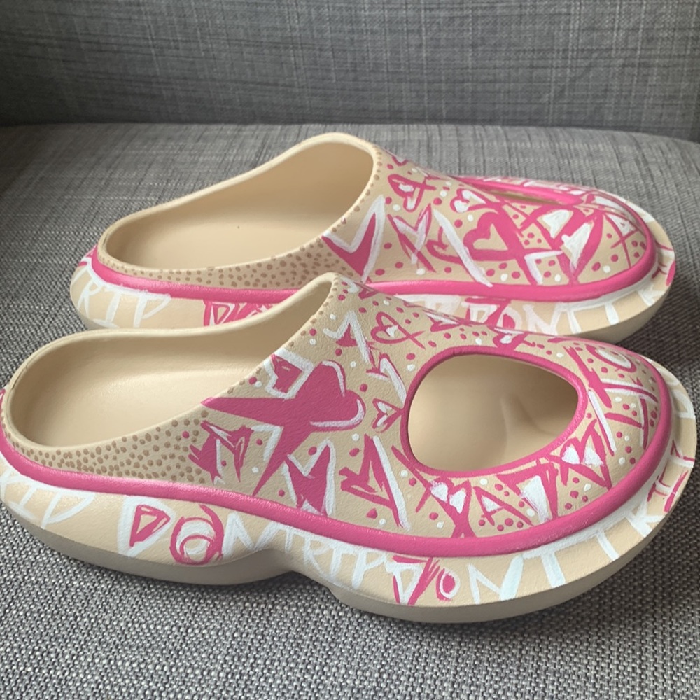 Custom sandals - Picture 3 of 4